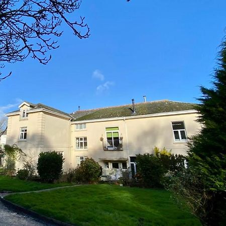 Halwell House - A Spacious Quiet Apartment Kingsbridge  Extérieur photo